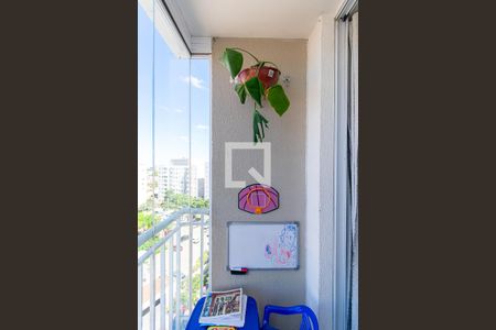 Varanda da Sala de apartamento à venda com 3 quartos, 60m² em Jardim Guairaca, São Paulo