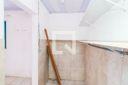 Banheiro de casa para alugar com 1 quarto, 62m² em Vila Verde, São Paulo