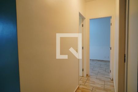 Corredor  de apartamento à venda com 2 quartos, 48m² em Passo das Pedras, Porto Alegre