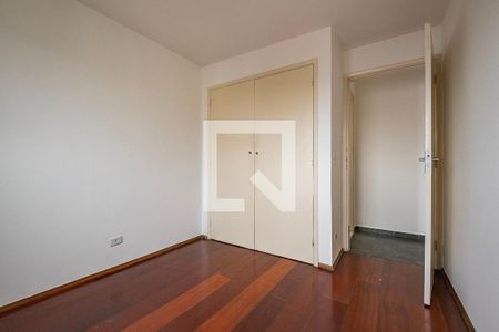 Quarto 2 de apartamento para alugar com 2 quartos, 75m² em Vila Madalena, São Paulo