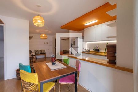 Sala de apartamento para alugar com 2 quartos, 70m² em Alto da Glória, Curitiba