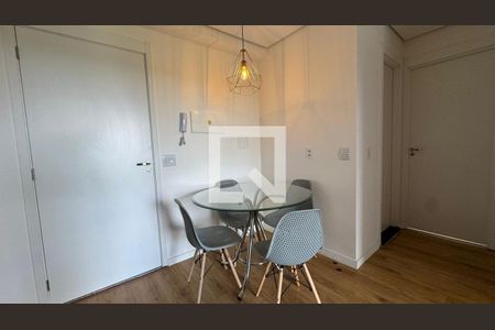 Sala de apartamento para alugar com 2 quartos, 40m² em Cidade Jardim, São Paulo