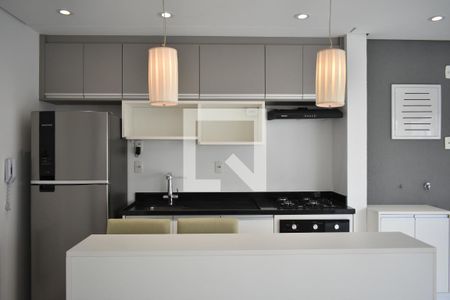 Sala/Cozinha de apartamento para alugar com 1 quarto, 44m² em Vila Clementino, São Paulo