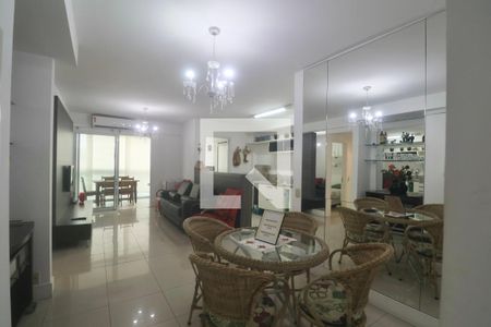 Sala de apartamento para alugar com 2 quartos, 97m² em Vila Alzira, Guarujá