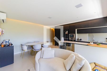 Sala/Cozinha de apartamento à venda com 2 quartos, 107m² em Vila Cordeiro, São Paulo