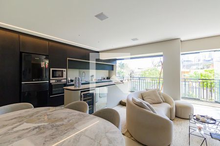 Sala/Cozinha de apartamento à venda com 2 quartos, 107m² em Vila Cordeiro, São Paulo