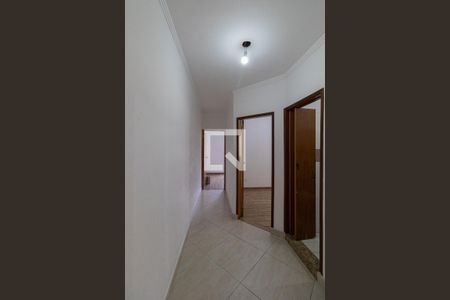 Corredor  de casa para alugar com 3 quartos, 43m² em Vila Carmosina, São Paulo