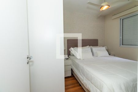 Quarto 1 de apartamento para alugar com 2 quartos, 49m² em Vila Anastácio, São Paulo
