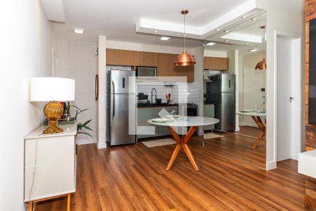 Sala de apartamento para alugar com 2 quartos, 49m² em Vila Anastácio, São Paulo