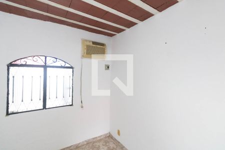 Quarto 1 de casa para alugar com 2 quartos, 90m² em Campo Grande, Rio de Janeiro