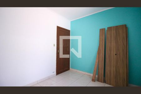 Quarto 1 de casa para alugar com 2 quartos, 120m² em Vila Ema, São Paulo