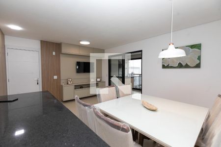 Sala Principal de apartamento para alugar com 3 quartos, 74m² em Fazenda Santa Cândida, Campinas