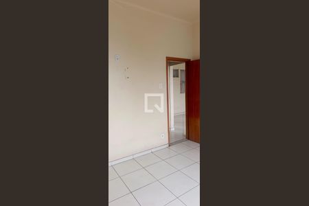 Quarto de apartamento para alugar com 2 quartos, 62m² em Rocha Miranda, Rio de Janeiro