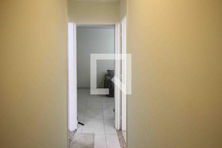 Corredor de apartamento para alugar com 2 quartos, 41m² em Vila Alpina, São Paulo