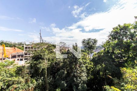 Vista do Quarto 1 de casa para alugar com 2 quartos, 50m² em Jardim Isaura, Barueri