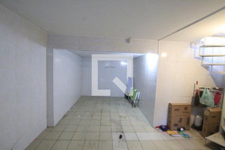 Garagem de casa à venda com 4 quartos, 180m² em Ipiranga, São Paulo