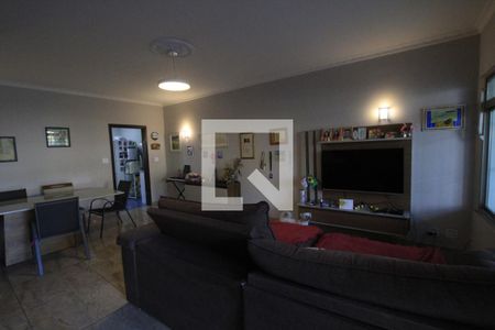 Sala de casa à venda com 4 quartos, 180m² em Ipiranga, São Paulo