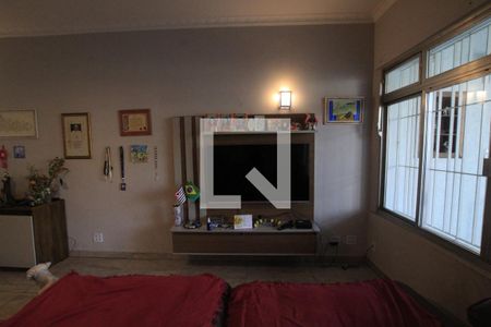 Sala de casa à venda com 4 quartos, 180m² em Ipiranga, São Paulo