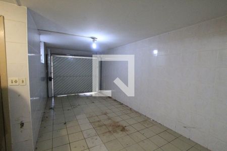Garagem de casa à venda com 4 quartos, 180m² em Ipiranga, São Paulo