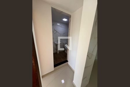 Banheiro de apartamento à venda com 2 quartos, 35m² em Botafogo, Rio de Janeiro