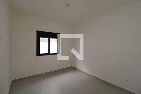 Suíte de casa à venda com 2 quartos, 80m² em Vila Darli, São Paulo