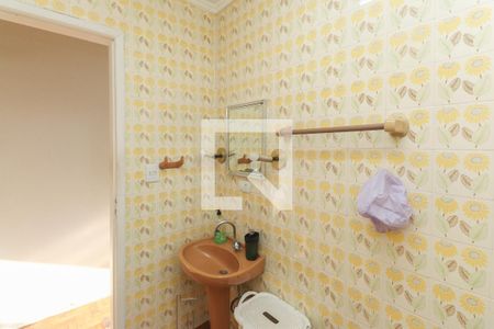 Banheiro 1 de casa à venda com 2 quartos, 103m² em Vila Mazzei, São Paulo