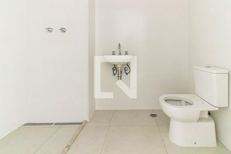 Banheiro de kitnet/studio à venda com 1 quarto, 32m² em Perdizes, São Paulo