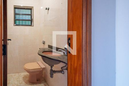 Lavabo de casa para alugar com 4 quartos, 160m² em Parque Ipe, São Paulo