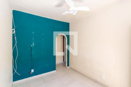 Sala de casa para alugar com 2 quartos, 100m² em Brás de Pina, Rio de Janeiro