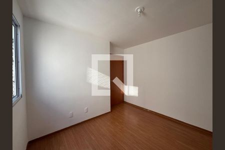 Apartamento à venda com 2 quartos, 40m² em Santos Dumont, São Leopoldo