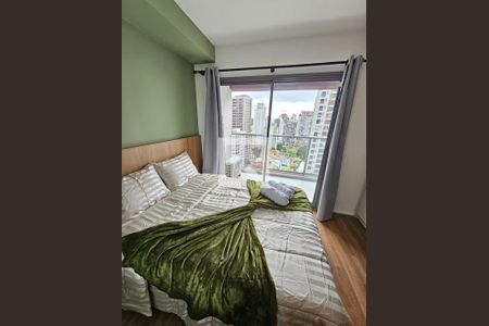 Sala/Quarto de apartamento para alugar com 1 quarto, 24m² em Santo Amaro, São Paulo