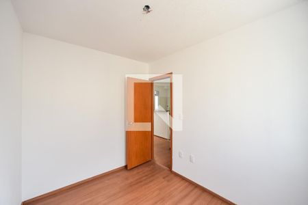 Quarto 2 de apartamento para alugar com 2 quartos, 38m² em Rubem Berta, Porto Alegre
