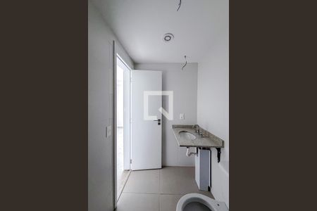 Banheiro de kitnet/studio para alugar com 1 quarto, 24m² em Vila Mariana, São Paulo