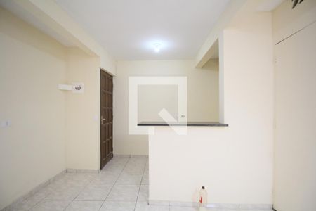 Sala/Cozinha de casa para alugar com 2 quartos, 45m² em Parque Reboucas, São Paulo