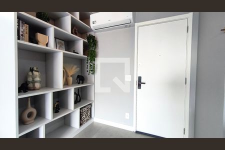 Sala de apartamento à venda com 1 quarto, 60m² em Vila Dom Pedro I, São Paulo