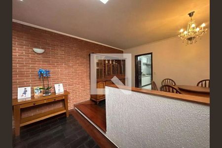 Sala de casa para alugar com 3 quartos, 265m² em Vila Alzira, Santo André
