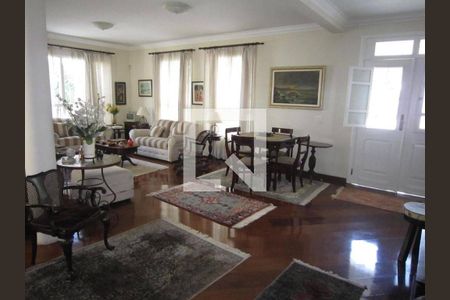 Casa à venda com 4 quartos, 310m² em Vila Sonia, São Paulo