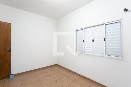 Quarto 1  de casa à venda com 3 quartos, 180m² em Parque Cruzeiro do Sul, São Paulo