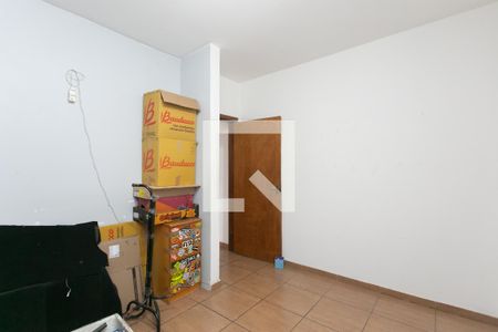 Quarto 1  de casa à venda com 3 quartos, 180m² em Parque Cruzeiro do Sul, São Paulo