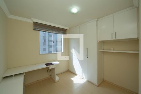 QUARTO1 de apartamento para alugar com 3 quartos, 75m² em Buritis, Belo Horizonte