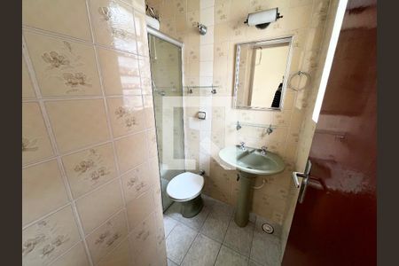 Banheiro  de casa à venda com 3 quartos, 250m² em Vila Romero, São Paulo
