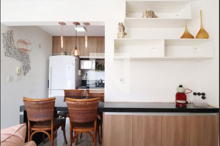 Sala de apartamento para alugar com 2 quartos, 53m² em Jardim Inconfidência, Uberlândia