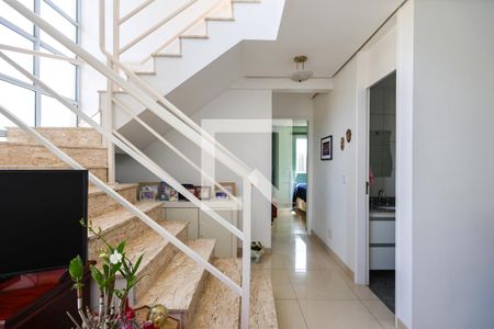 Sala de apartamento à venda com 2 quartos, 112m² em Vila Suzana, São Paulo