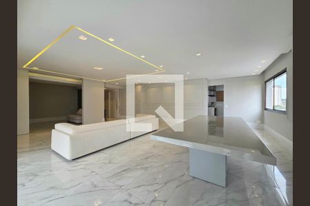 Sala de apartamento para alugar com 4 quartos, 228m² em Moema, São Paulo