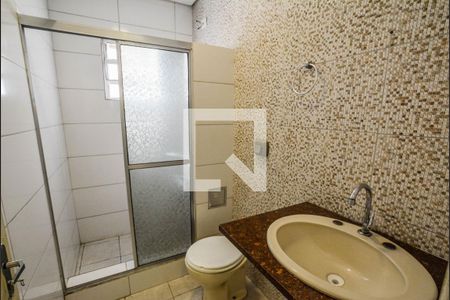 Banheiro 1 de casa para alugar com 4 quartos, 160m² em Vila América, Santo André