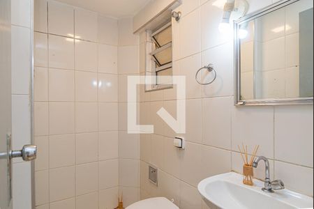 Banheiro de apartamento à venda com 1 quarto, 39m² em Bela Vista, São Paulo