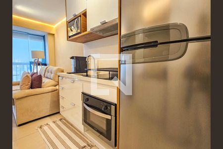 Sala/Cozinha de apartamento à venda com 1 quarto, 28m² em Brooklin, São Paulo