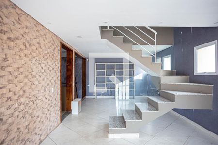 Casa para alugar com 3 quartos, 250m² em Planalto Paulista, São Paulo