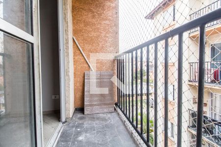 Varanda de apartamento para alugar com 1 quarto, 52m² em Jardim Santa Tereza, Carapicuíba