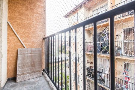 Varanda de apartamento para alugar com 1 quarto, 52m² em Jardim Santa Tereza, Carapicuíba